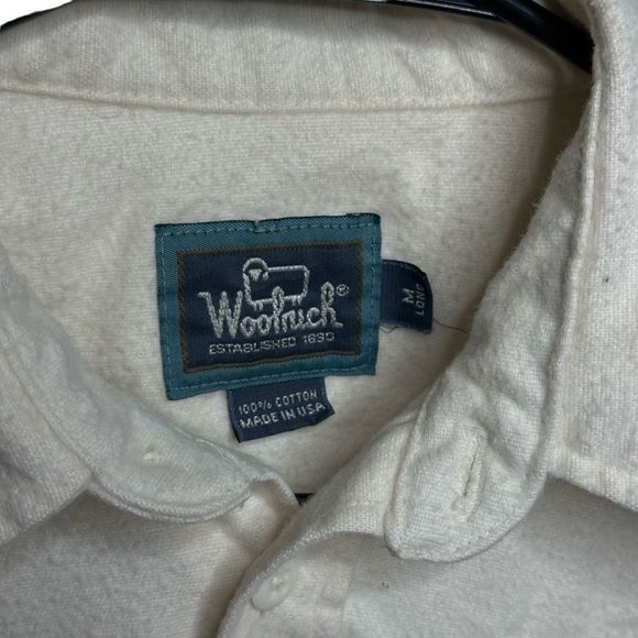 VTG Woolrich Button Down Long Sleeve Shirt Made In USA Medium - Picture 3 of 3